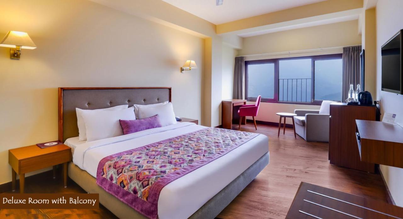 Mount Himalayan Hotel ガントク エクステリア 写真