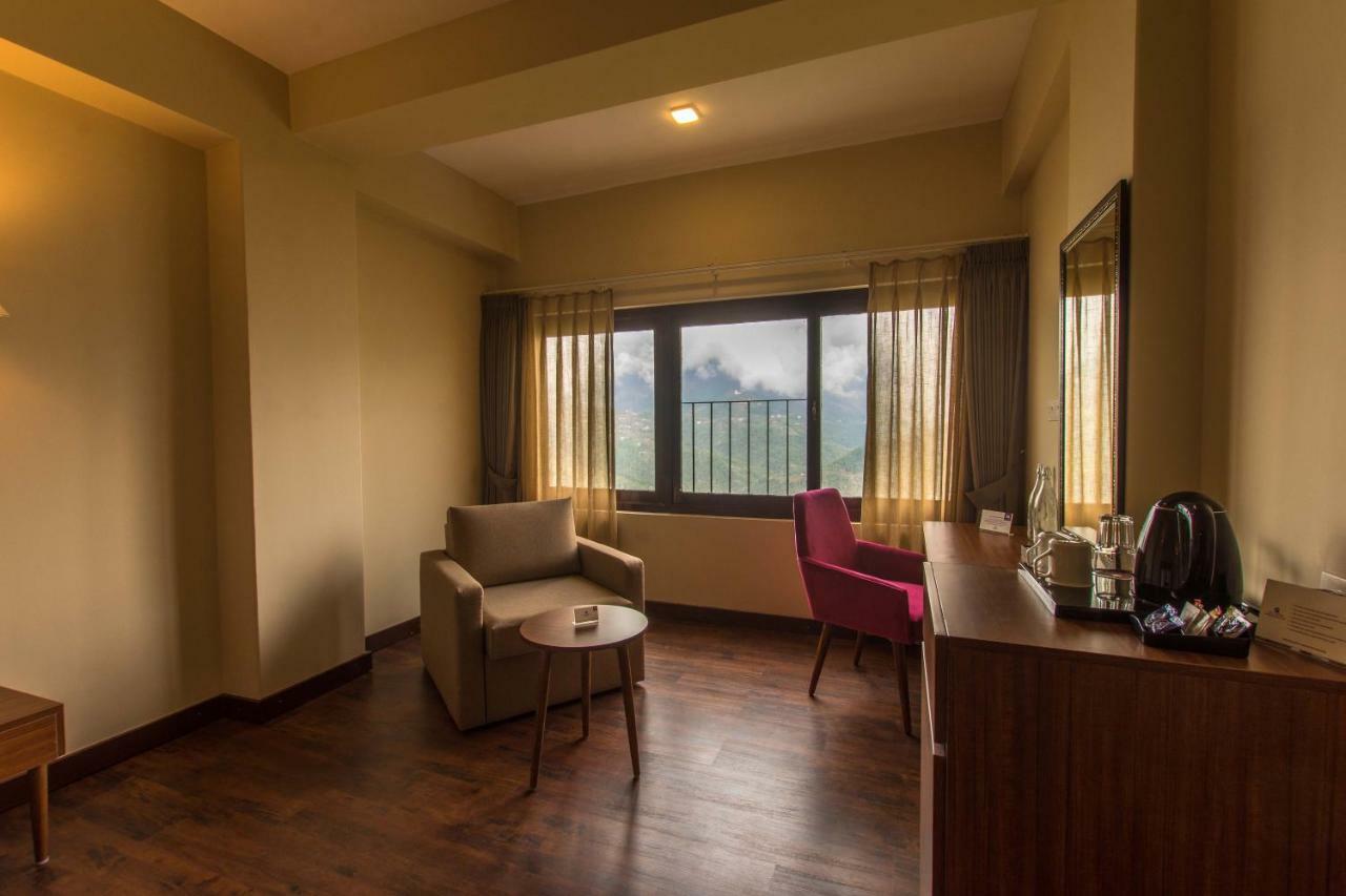 Mount Himalayan Hotel ガントク エクステリア 写真