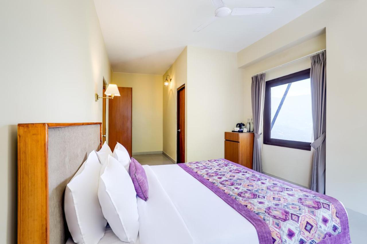 Mount Himalayan Hotel ガントク エクステリア 写真